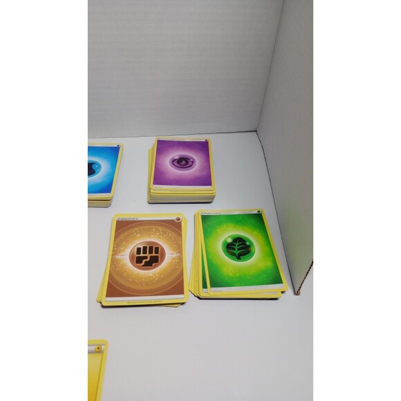 Lot Of Pokemon Energy Cards - Picture 4 of 5